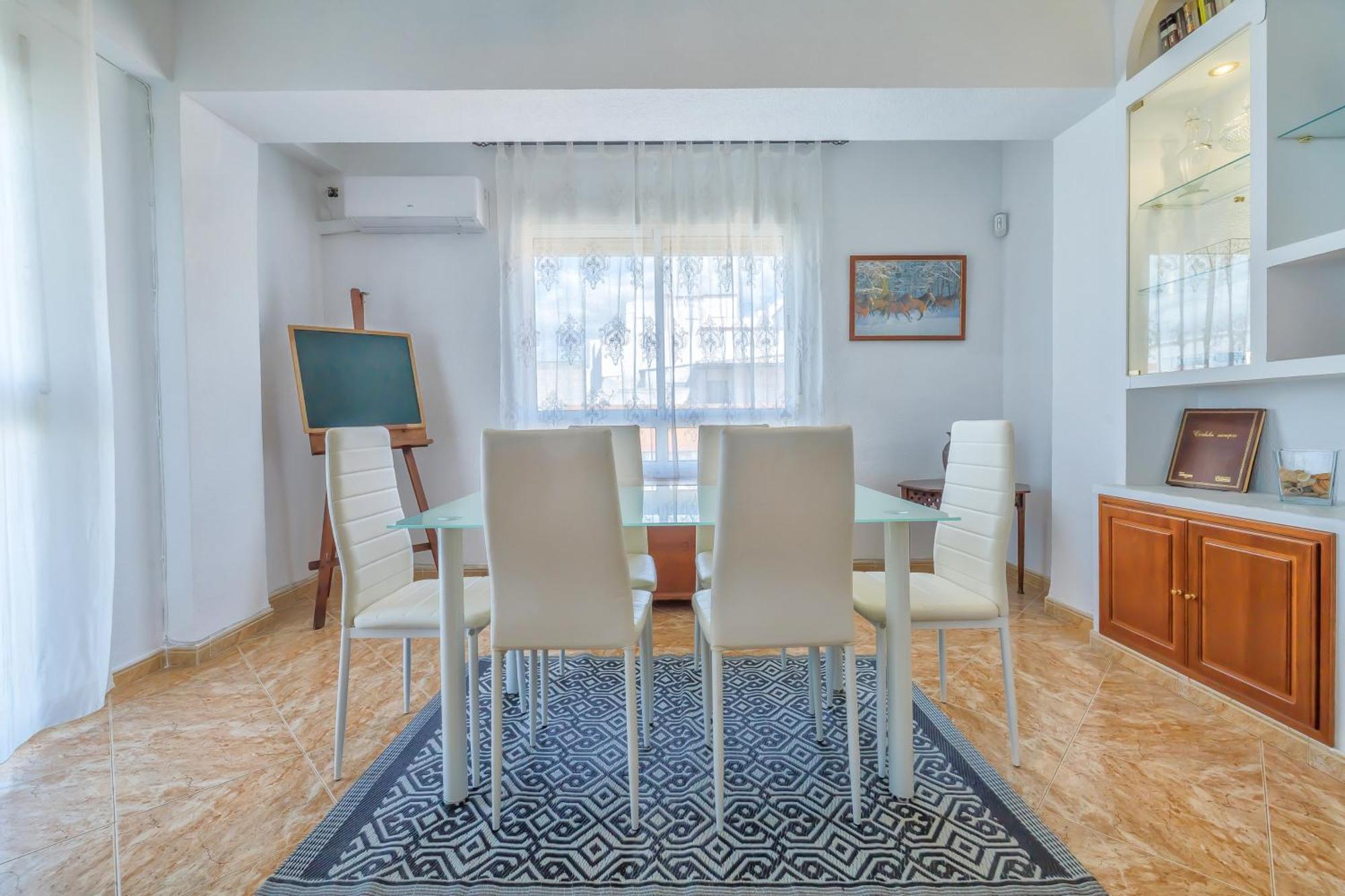 Damasco, amplio apartamento cercano al centro Cordova Esterno foto