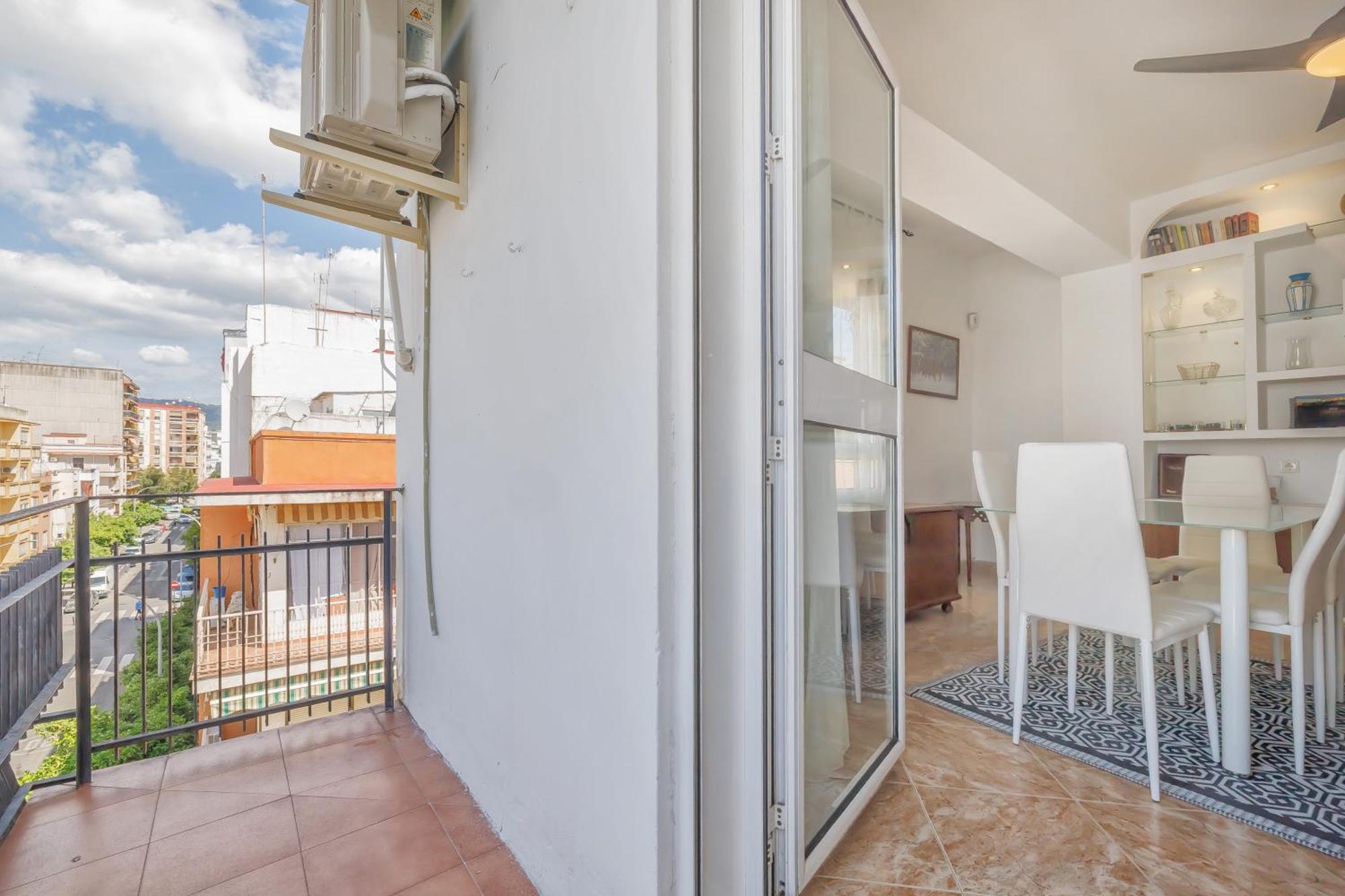 Damasco, amplio apartamento cercano al centro Cordova Esterno foto